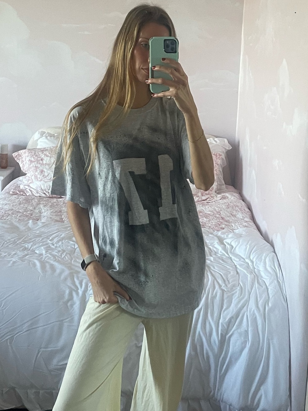 Gray Graphic Spray Paint 17 tee